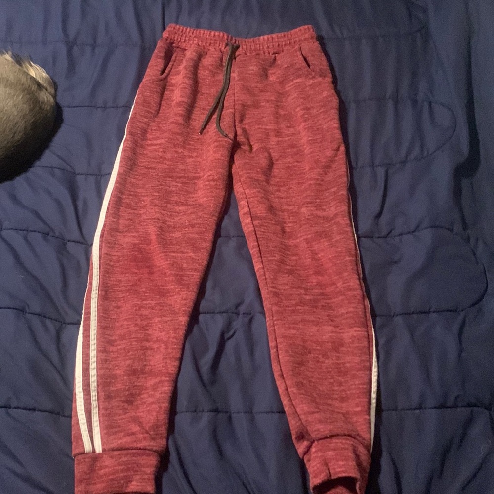 Maroon sweatpants